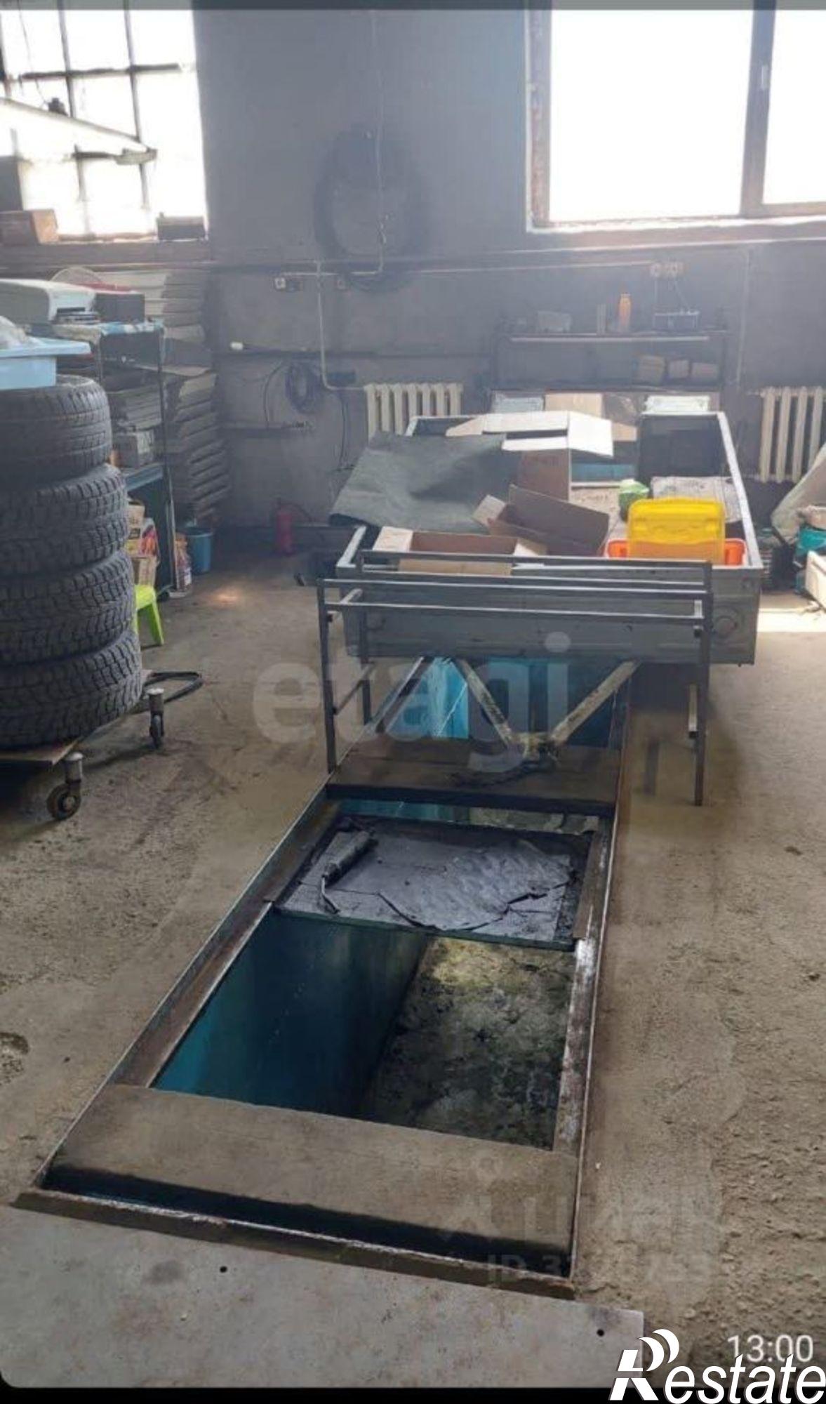 Купить гараж, место в паркинге за 12 000 100 рублей на Батарейная улица, 26/4