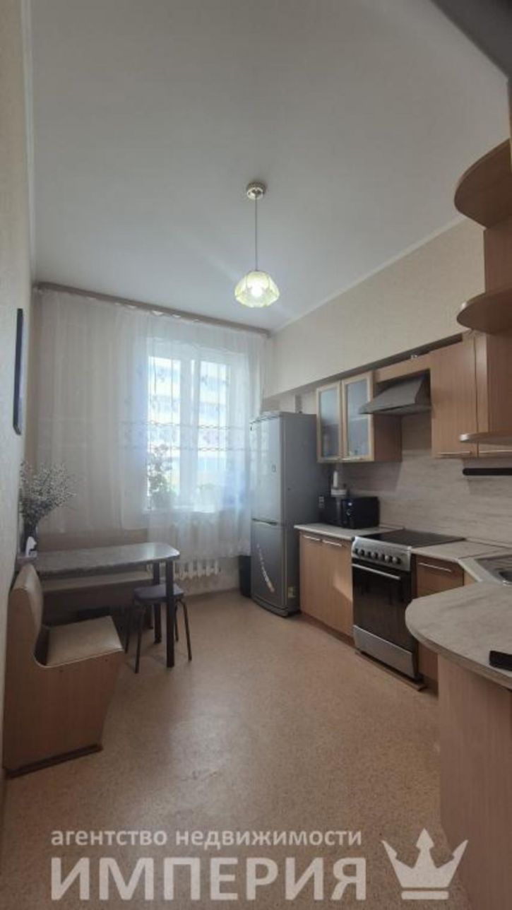 2-комн квартира Василенко, 14/3