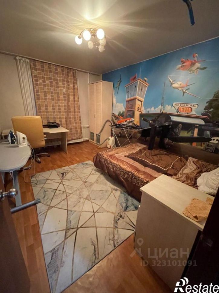 3-комн квартира ул Зейская, 215,  д. 215