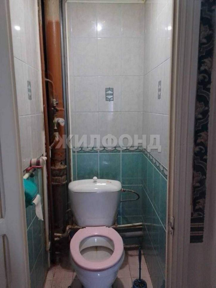 Комната Институтская улица, д.30/4