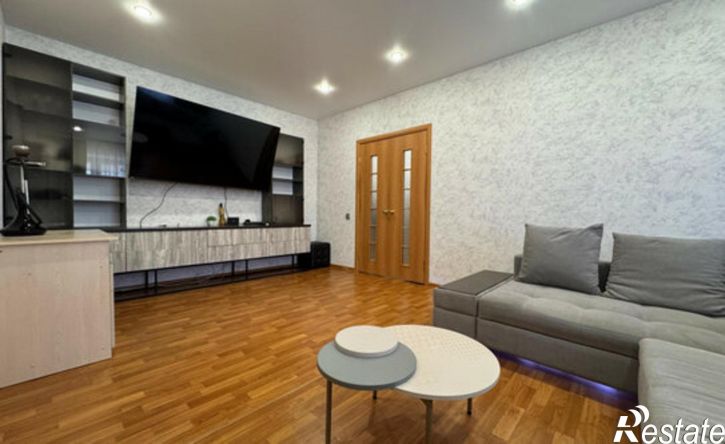 1-комн квартира улица Кантемирова, 23/3,  д. 23/3