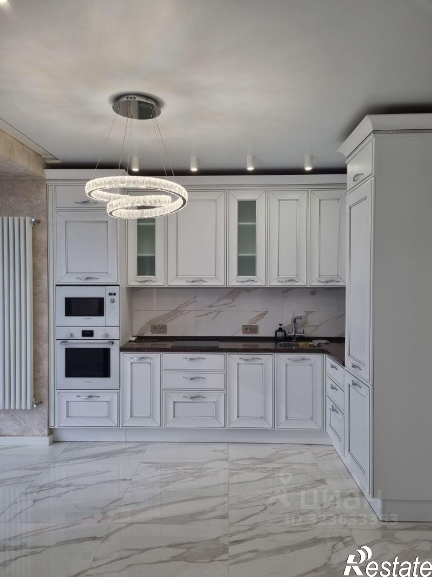 Купить квартиру за 18 000 000 рублей на улица Чайковского, 81