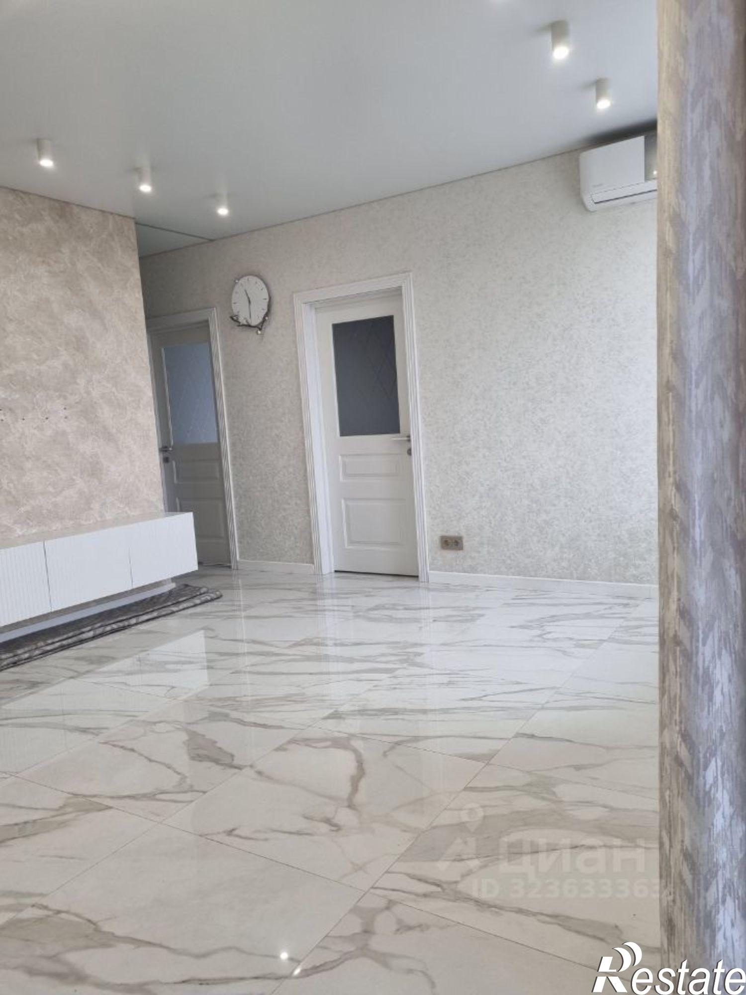 Купить квартиру за 18 000 000 рублей на улица Чайковского, 81