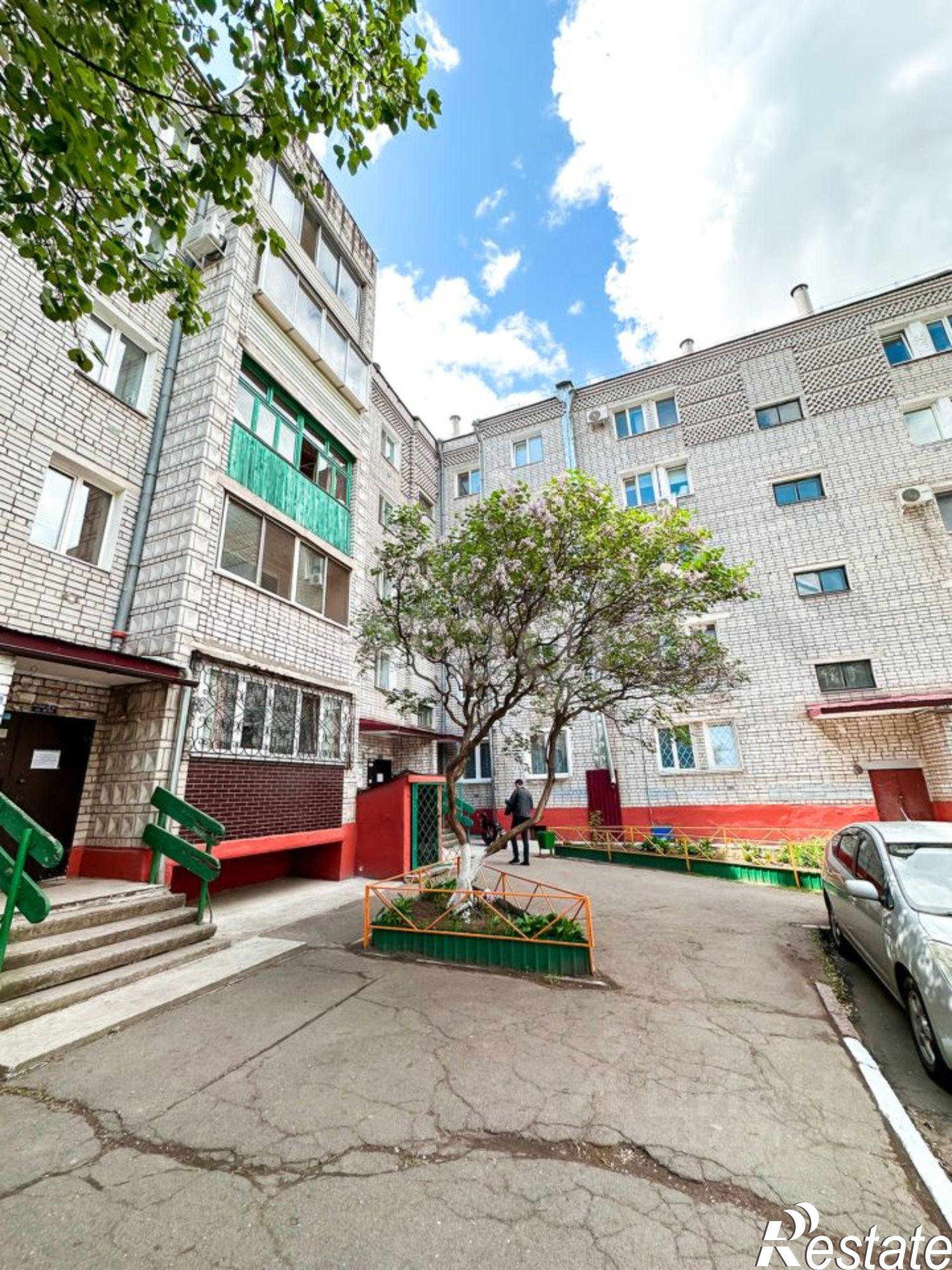 Купить квартиру за 12 000 000 рублей на Политехническая улица, 53