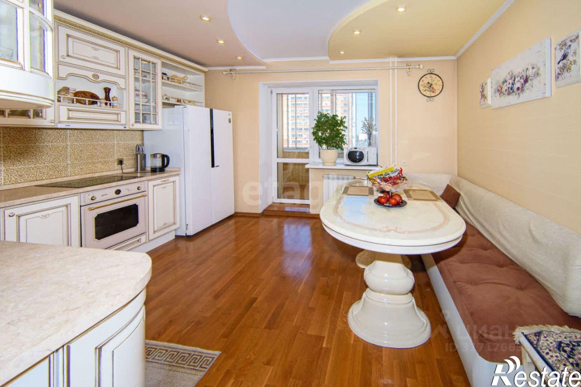 Купить квартиру за 13 500 000 рублей на улица Ломоносова, 223