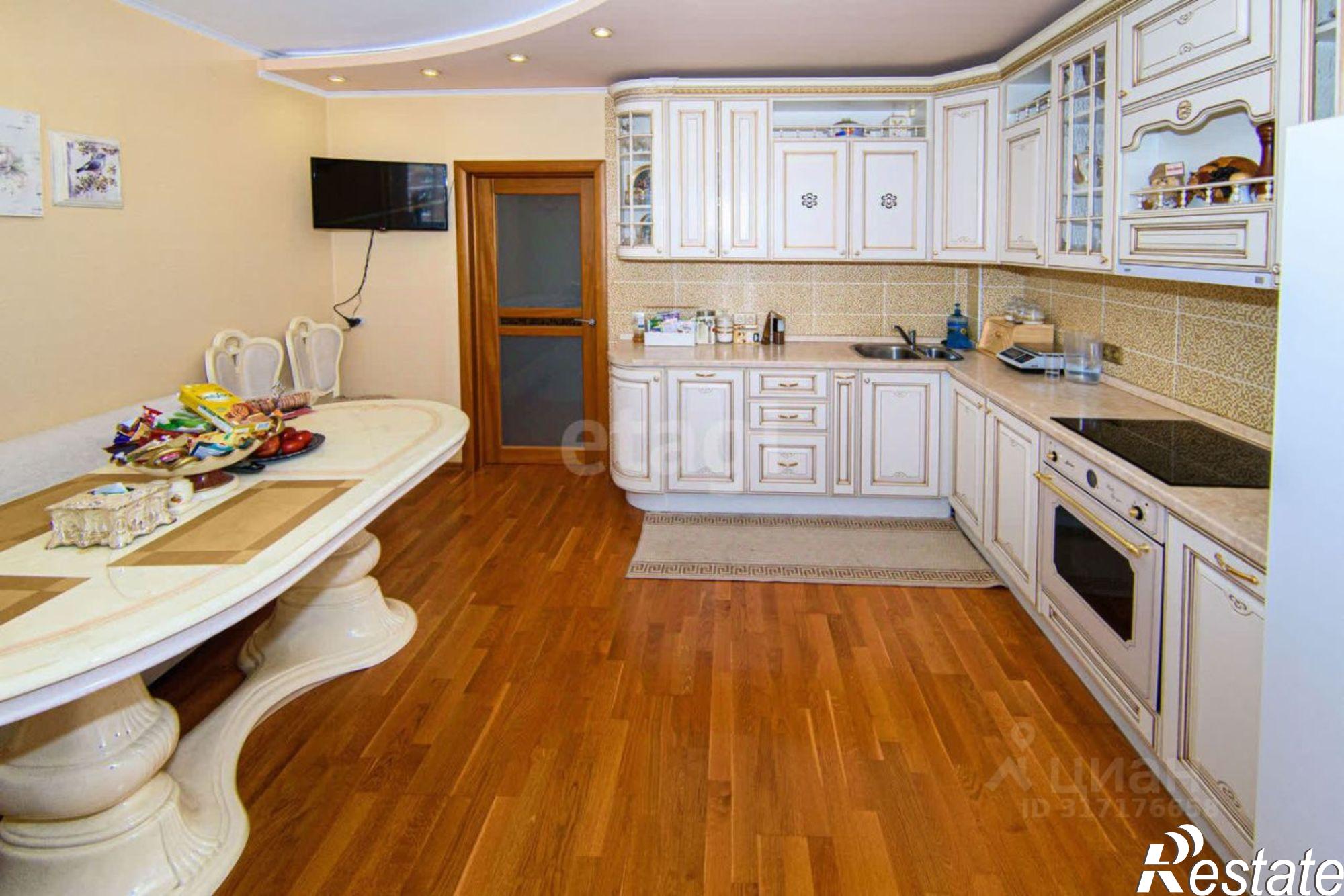 Купить квартиру за 13 500 000 рублей на улица Ломоносова, 223