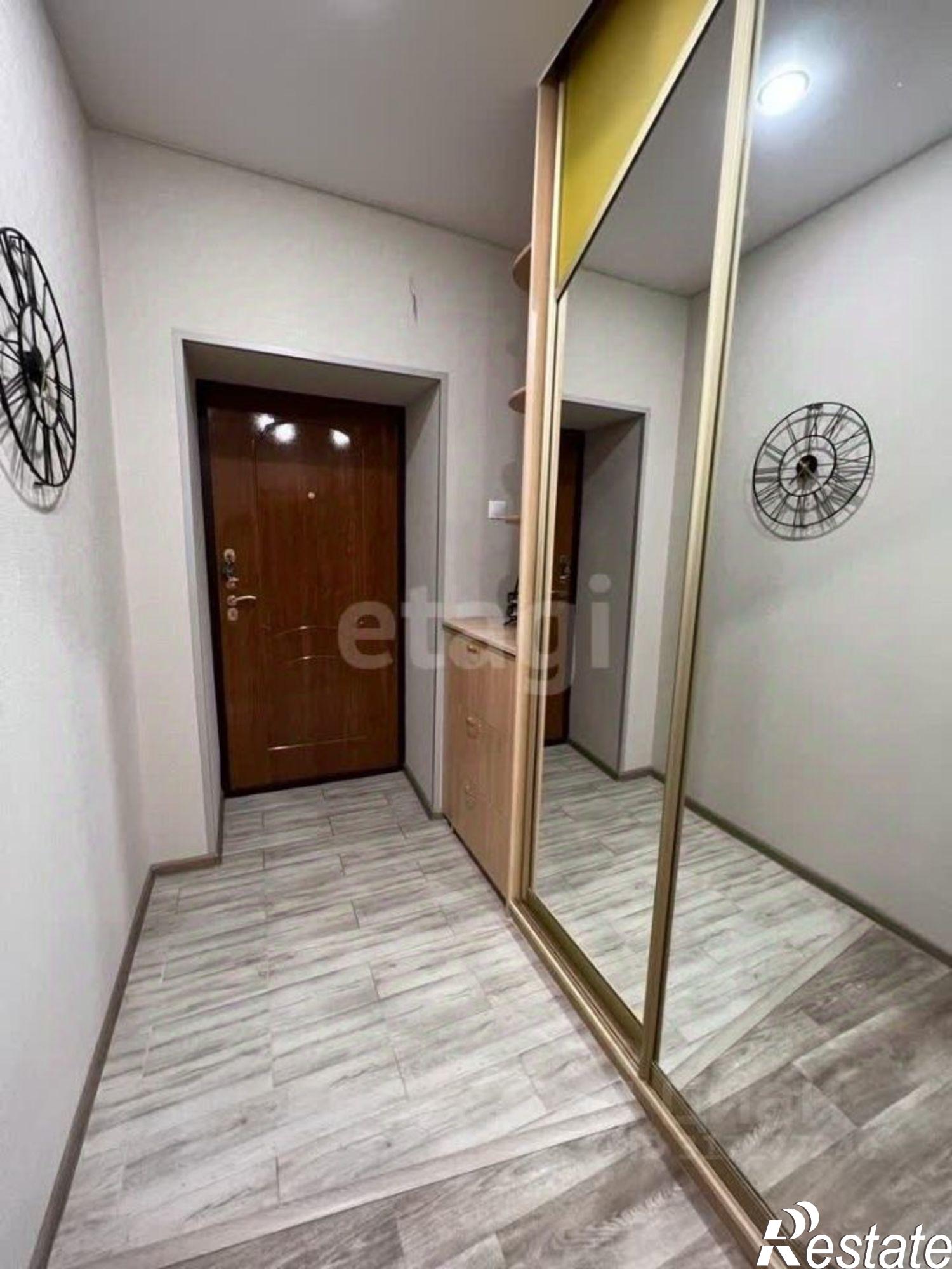 Купить квартиру за 10 400 000 рублей на Зейская улица, 61/1