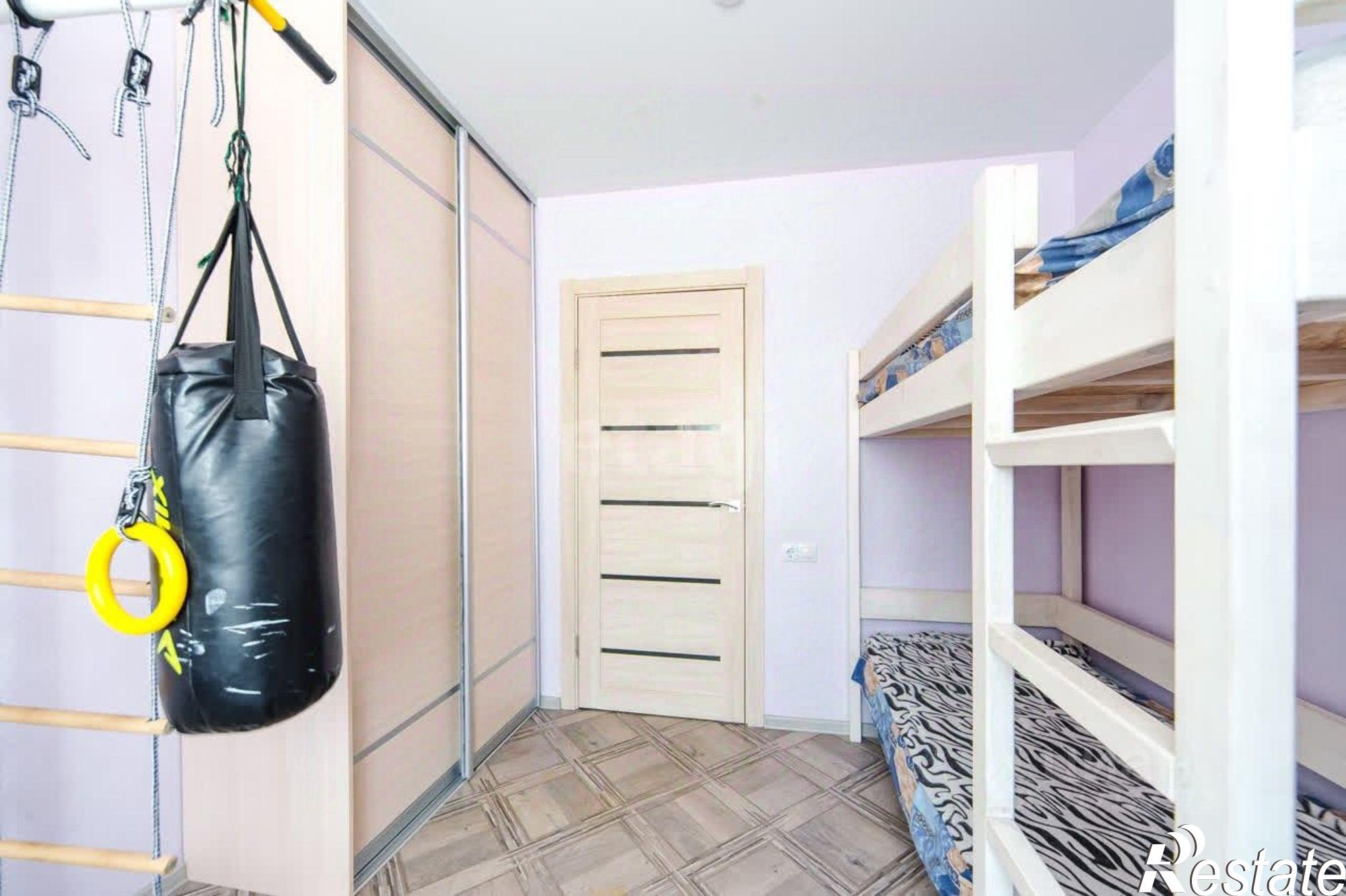 Купить квартиру за 10 498 000 рублей на улица Ленина, 176