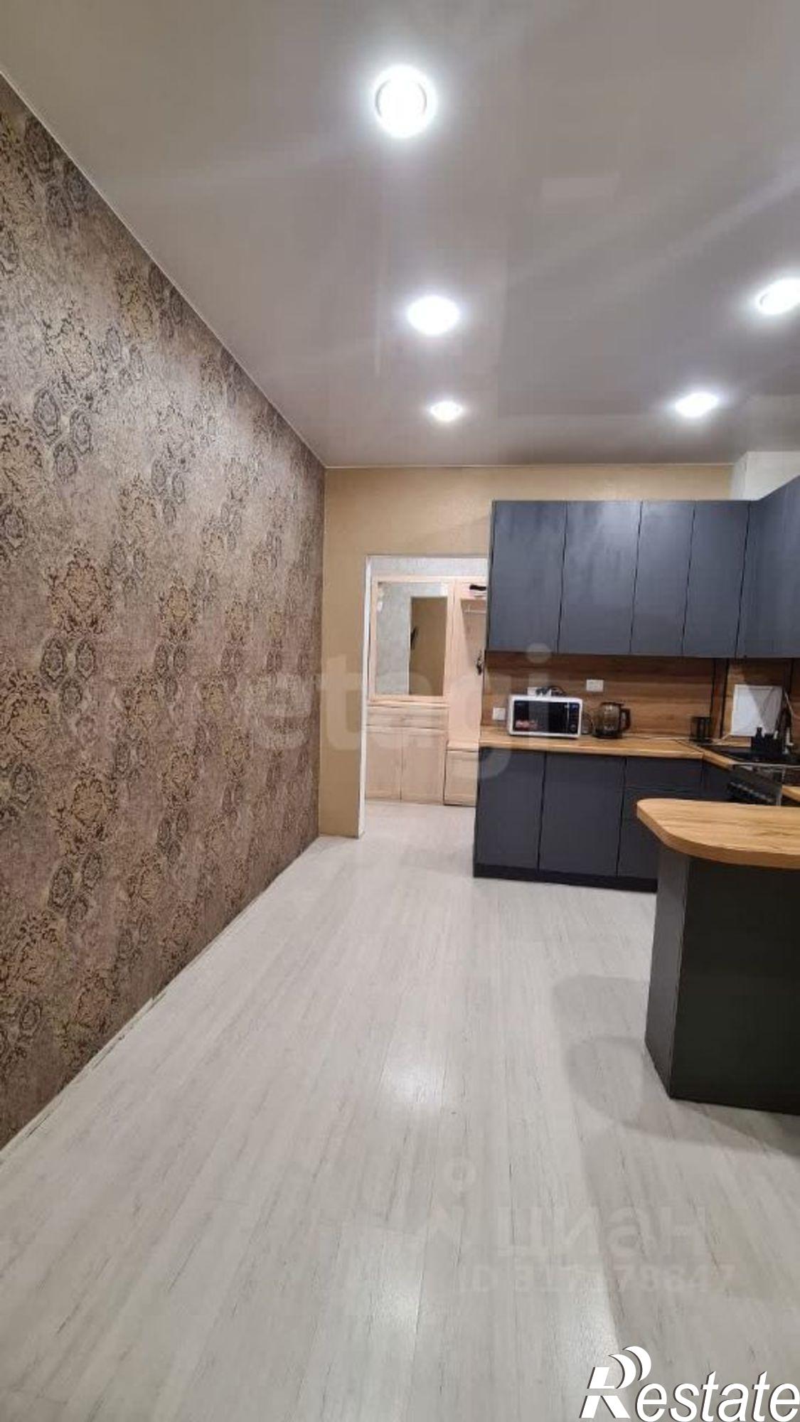 Купить квартиру за 6 500 000 рублей на улица Строителей, 79/3