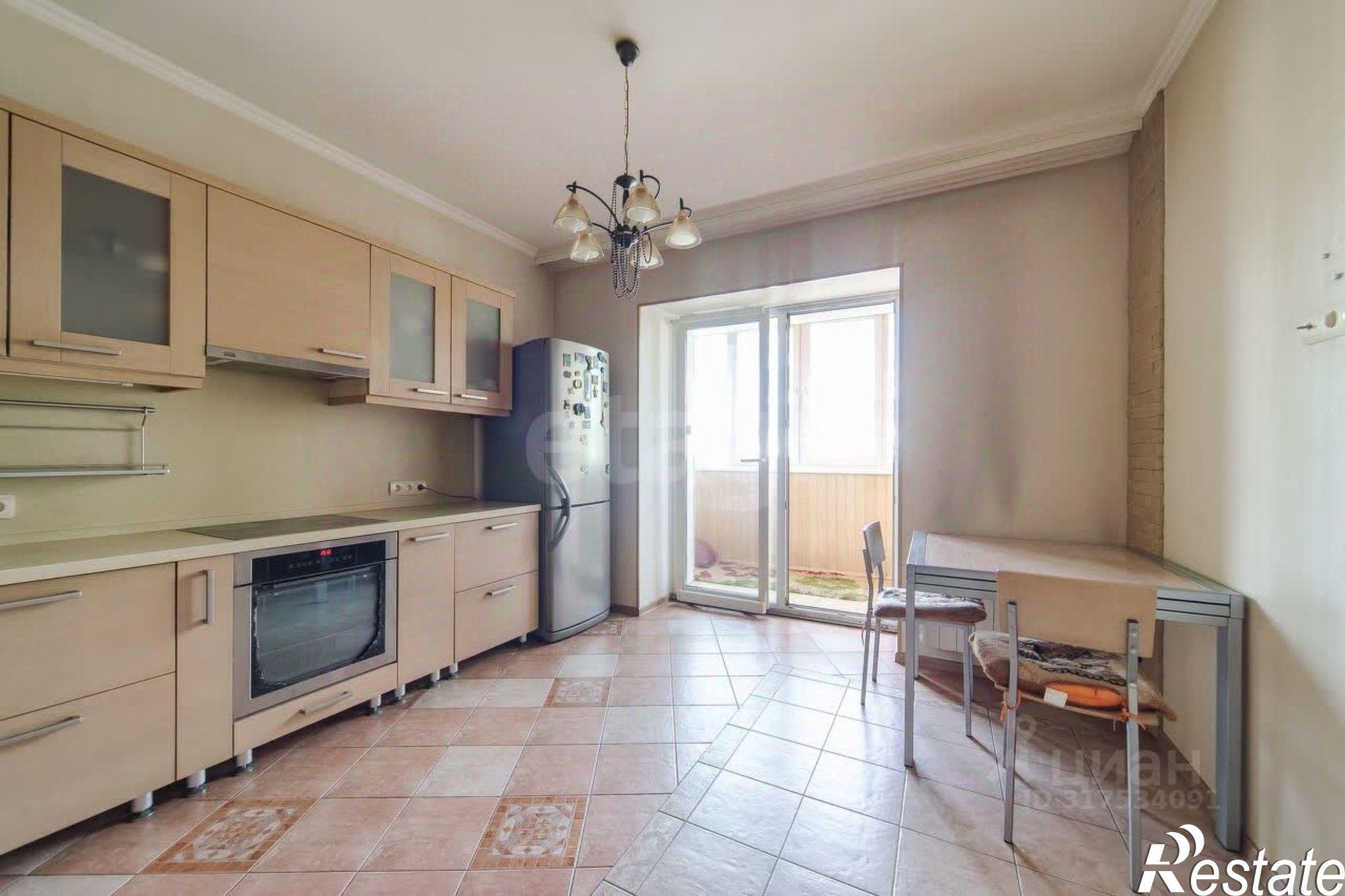 Купить квартиру за 10 500 000 рублей на Зейская улица, 212