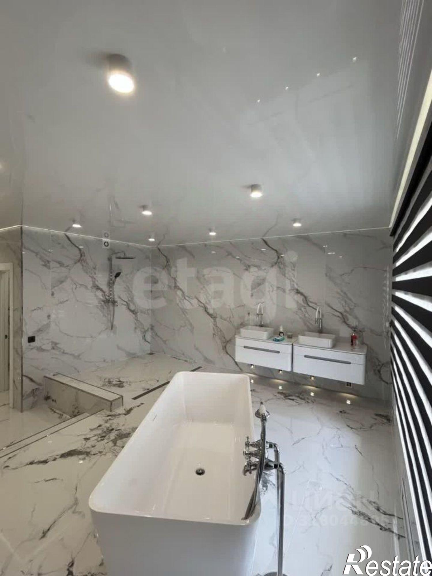 Купить квартиру за 87 000 000 рублей на Политехническая улица, 1