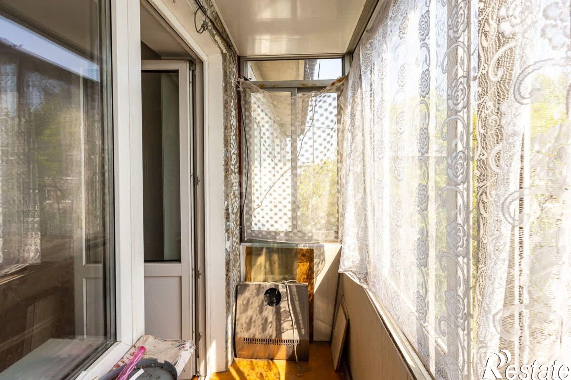 Купить квартиру за 4 200 000 рублей на Театральная улица, 44/2