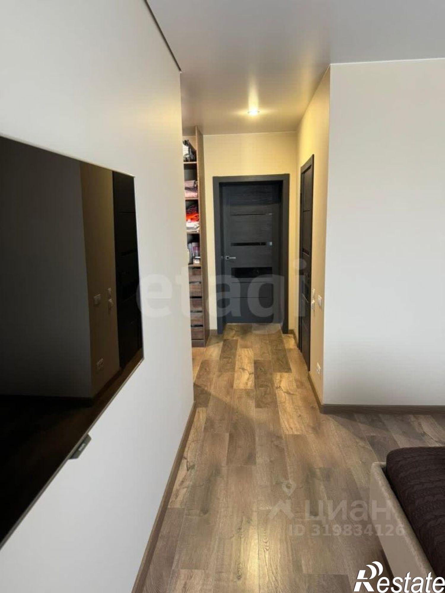 Купить квартиру за 40 000 000 рублей на Политехническая улица, 1