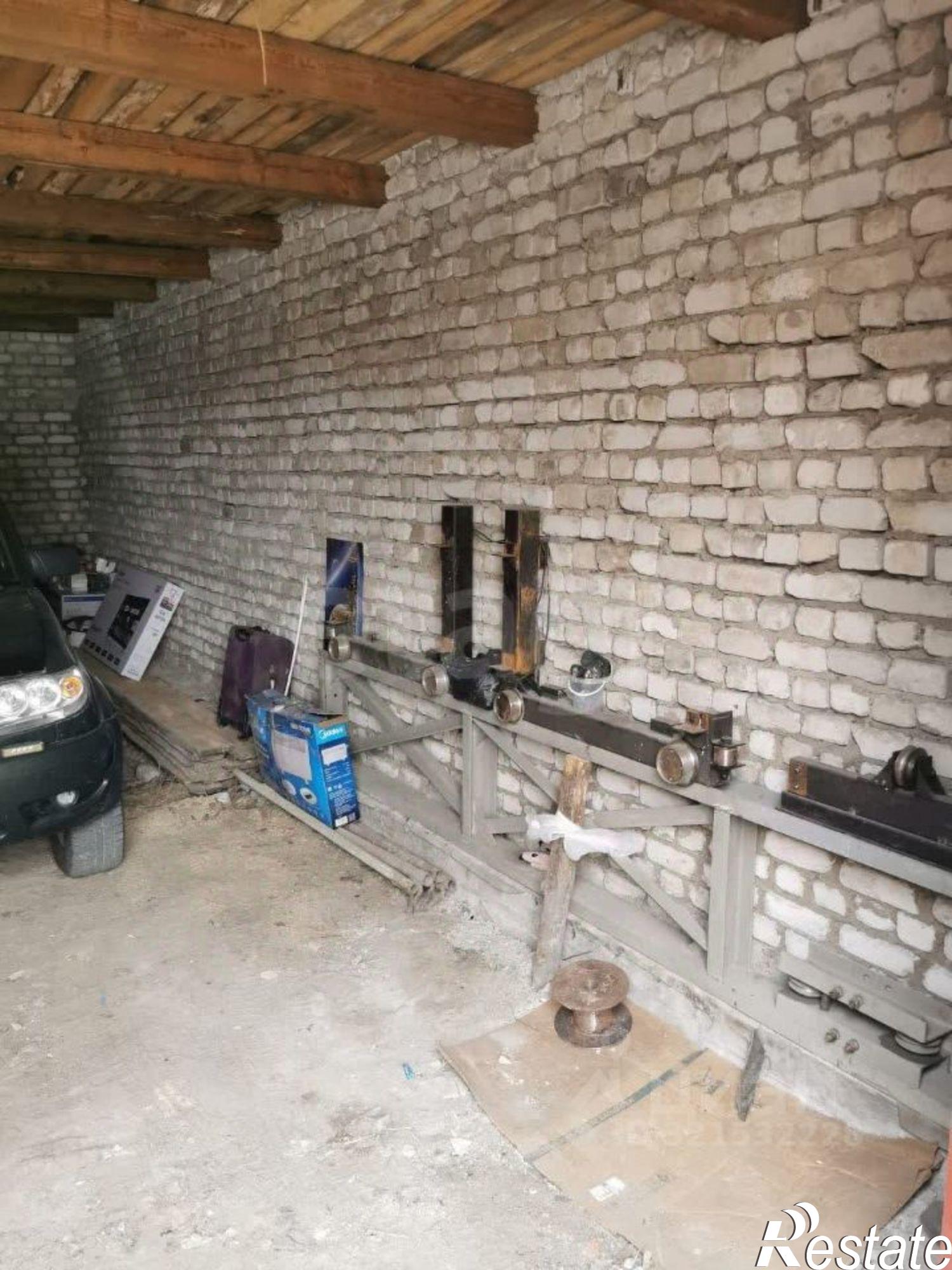 Купить гараж, место в паркинге за 3 750 000 рублей на Трудовая улица, 62