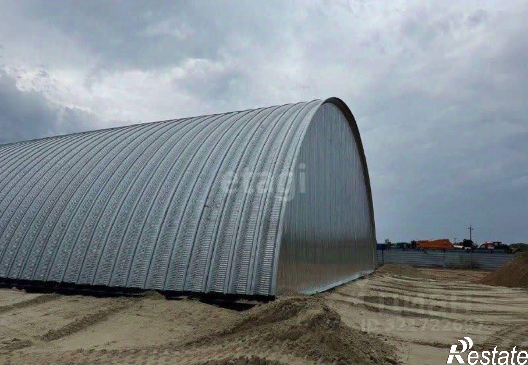 Купить складское помещение за 29 980 100 рублей на Пограничная улица, 157