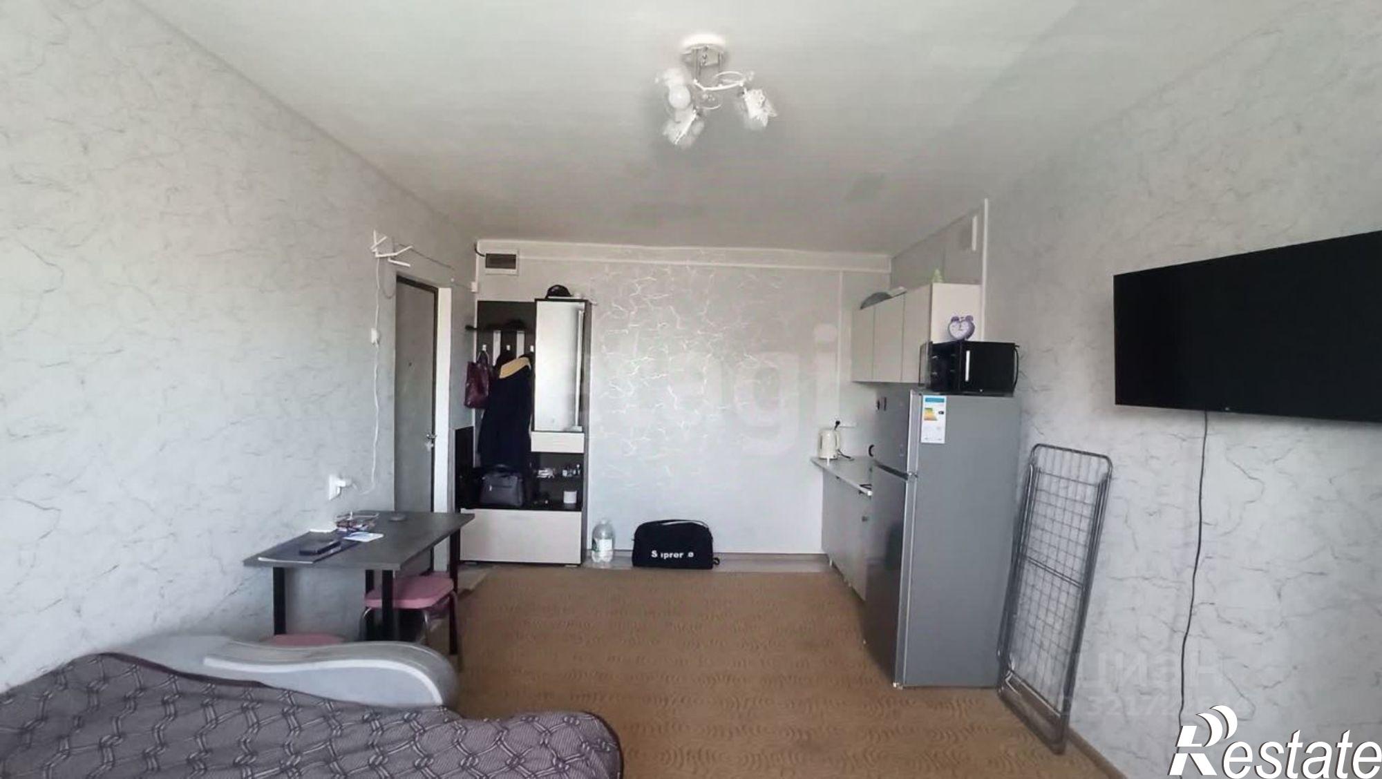 Купить комнату за 2 100 000 рублей на Театральная улица, 81/1