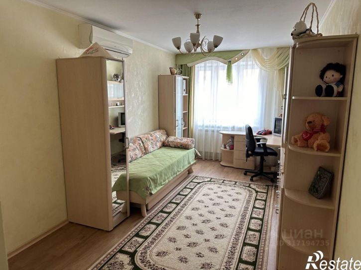 3-комн квартира улица Кантемирова, 23,  д. 23