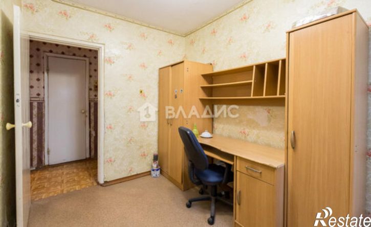 4-комн квартира Станционная улица, 45,  д. 45