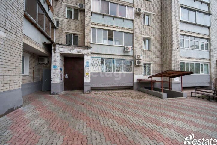 3-комн квартира улица Калинина, 148,  д. 148