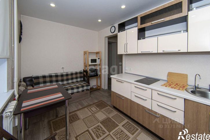 1-комн квартира Тополиная улица, 82,  д. 82