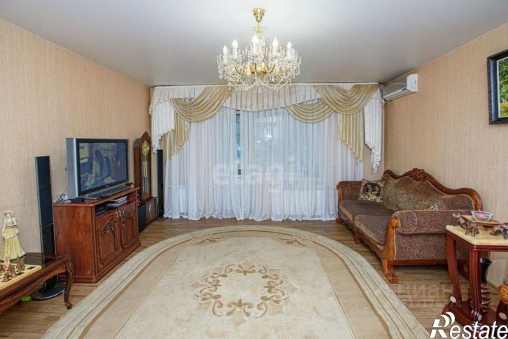 4-комн квартира ул Комсомольская, 50,  д. 50