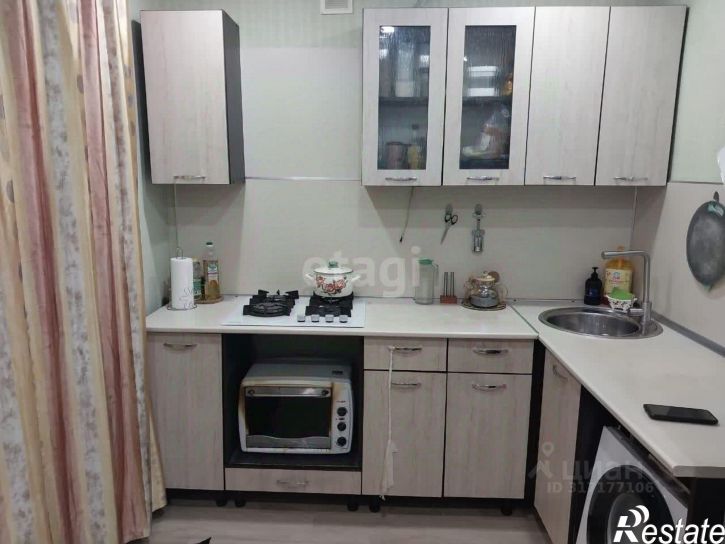 2-комн квартира улица Кантемирова, 1,  д. 1