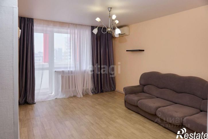 3-комн квартира улица Калинина, 142/2,  д. 142/2