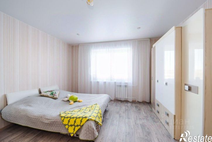 2-комн квартира улица Строителей, 70,  д. 70