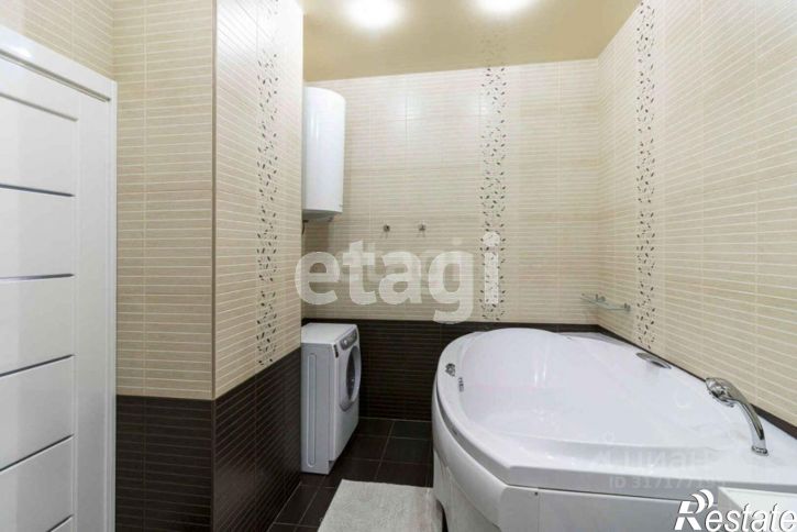 3-комн квартира улица Строителей, 68,  д. 68