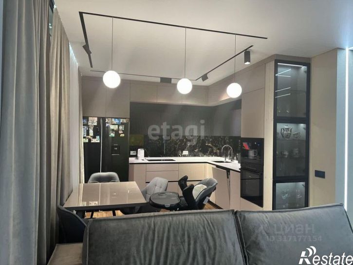 3-комн квартира улица Островского, 110,  д. 110