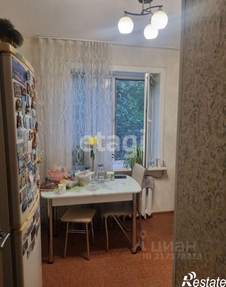 2-комн квартира Институтская улица, 28,  д. 28