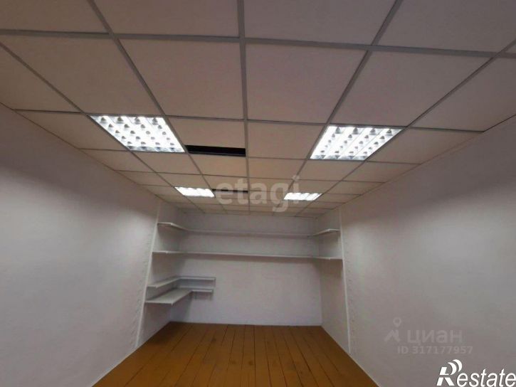 Гараж/парковка Студенческая улица, 19/2,  д. 19/2