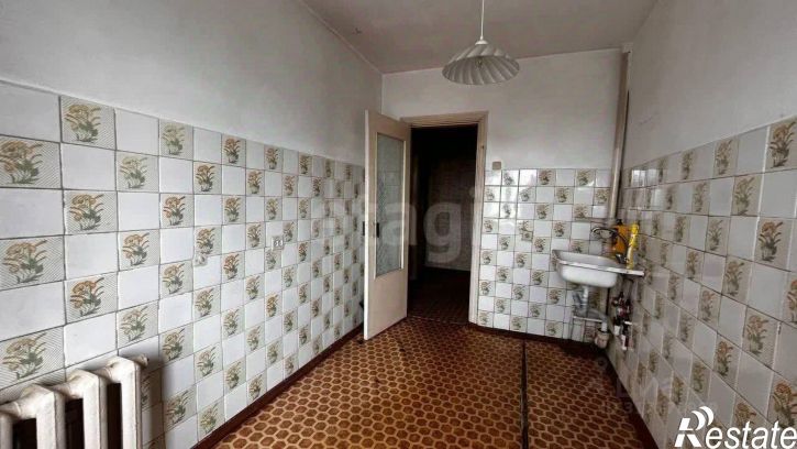 2-комн квартира улица 50 лет Октября, 154,  д. 154