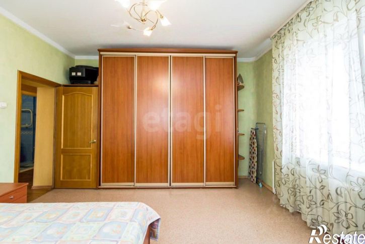 3-комн квартира Октябрьская улица, 54,  д. 54