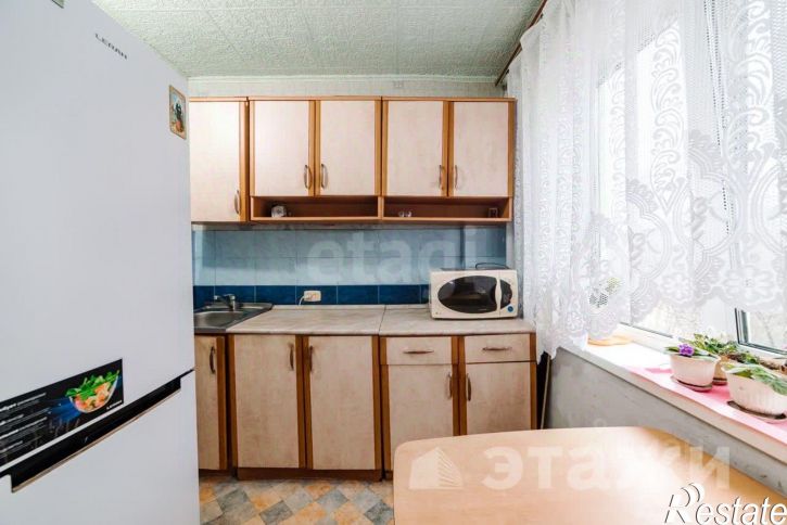 3-комн квартира Институтская улица, 9,  д. 9