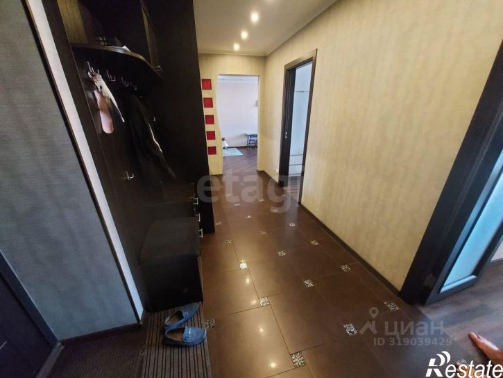 2-комн квартира улица Кантемирова, 23/2,  д. 23/2