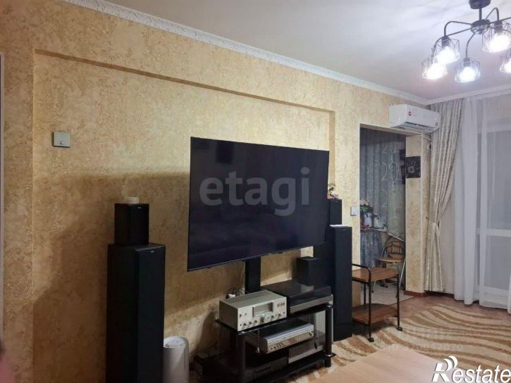 2-комн квартира улица Шимановского, 61,  д. 61