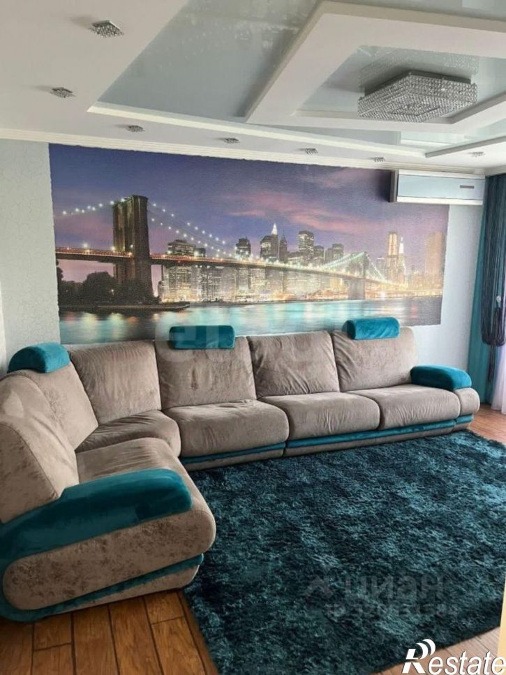 4-комн квартира улица Горького, 196,  д. 196