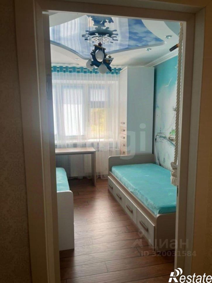 4-комн квартира улица Горького, 196,  д. 196