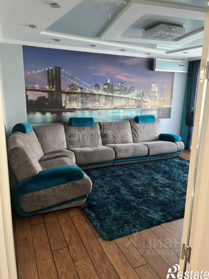 4-комн квартира улица Горького, 196,  д. 196