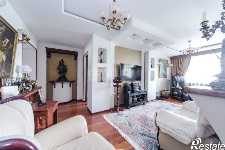 3-комн квартира улица Горького, 172/1,  д. 172/1