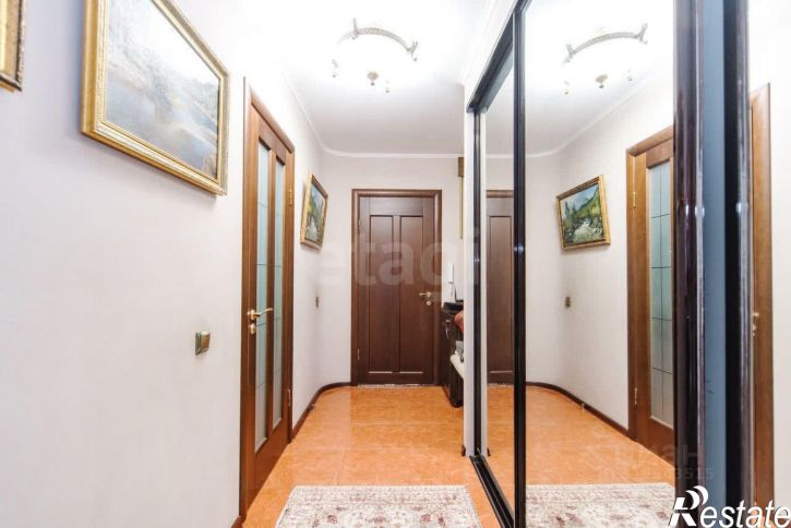 3-комн квартира улица Горького, 172/1,  д. 172/1