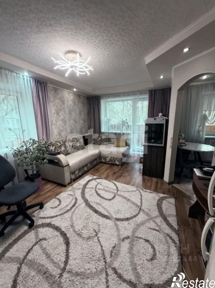 1-комн квартира улица 50 лет Октября, 210,  д. 210