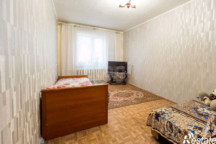 1-комн квартира улица Кантемирова, 18,  д. 18
