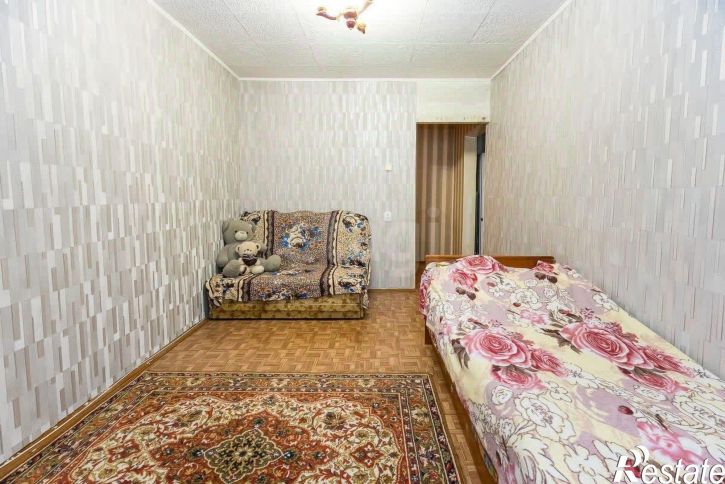 1-комн квартира улица Кантемирова, 18,  д. 18