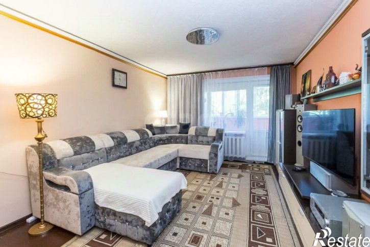 3-комн квартира улица Горького, 80,  д. 80