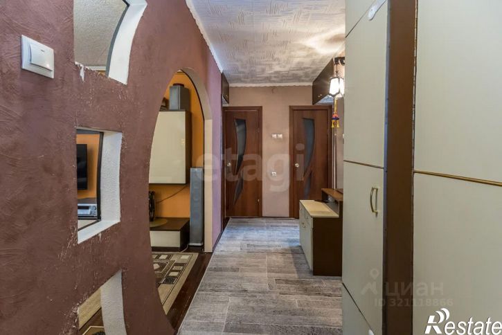 3-комн квартира улица Горького, 80,  д. 80