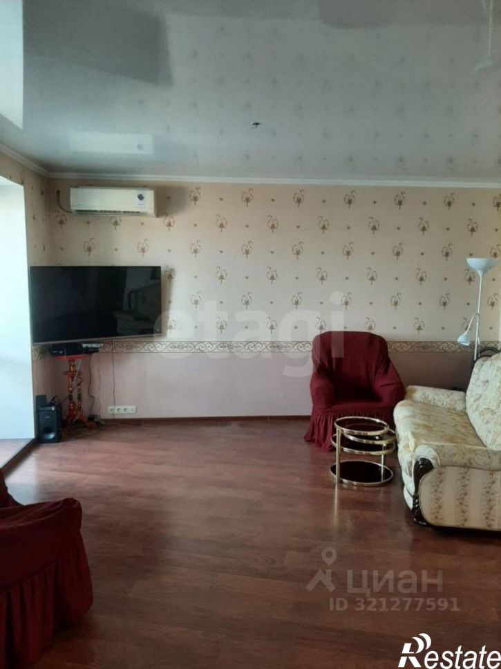 2-комн квартира улица Горького, 172/1,  д. 172/1