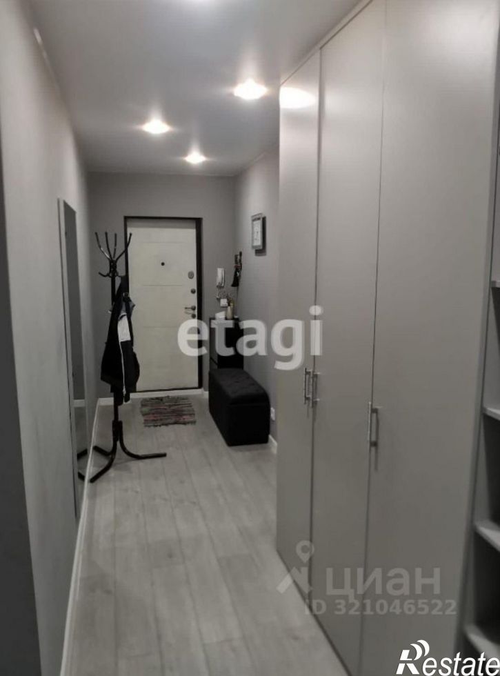 4-комн квартира улица Калинина, 142/6,  д. 142/6