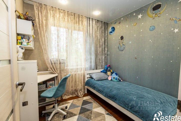 4-комн квартира ул Институтская, 13/5,  д. 13/5